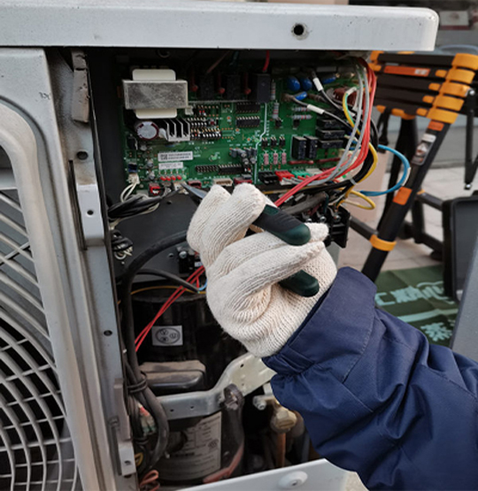  安图维修空调不制热